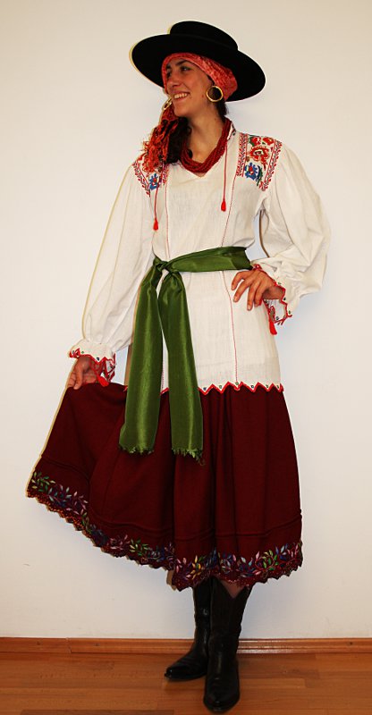 Ecuadorian Traditional Costume Kost me Breuer Renting Costumes